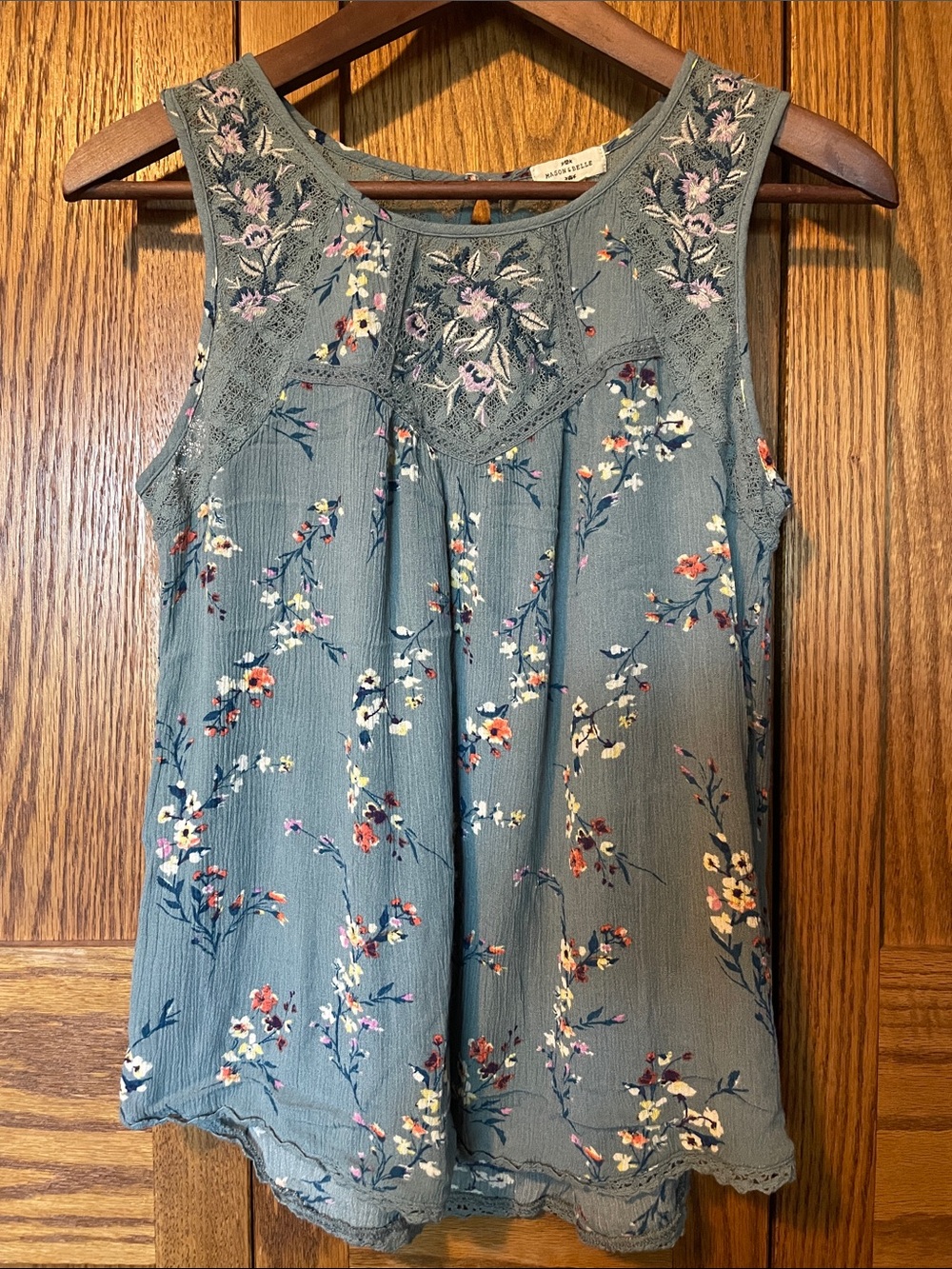 Embroidered Floral Sleeveless Camisole in Dusty Blue - Women